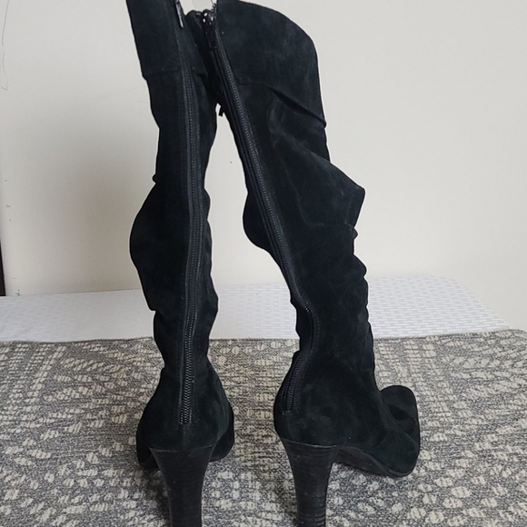 White Mountain velvety black heeled boots - Picture 5 of 7